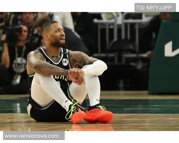 媒体预测:利拉德或成未来超级巨星 媒体预测:利拉德或成未来超级巨星