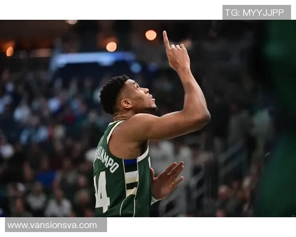 字母哥回应批评：我只专注于比赛